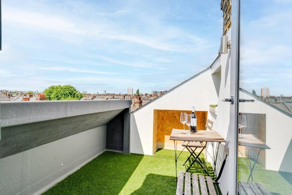 Modern 1 Bedroom Flat In Battersea Appartamento